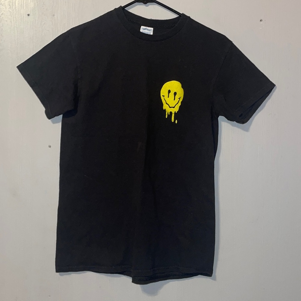 Short sleeve shirt